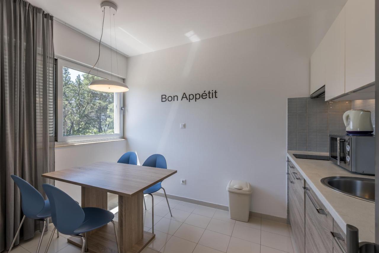 Madrugada Apartments Stari Grad  Zewnętrze zdjęcie