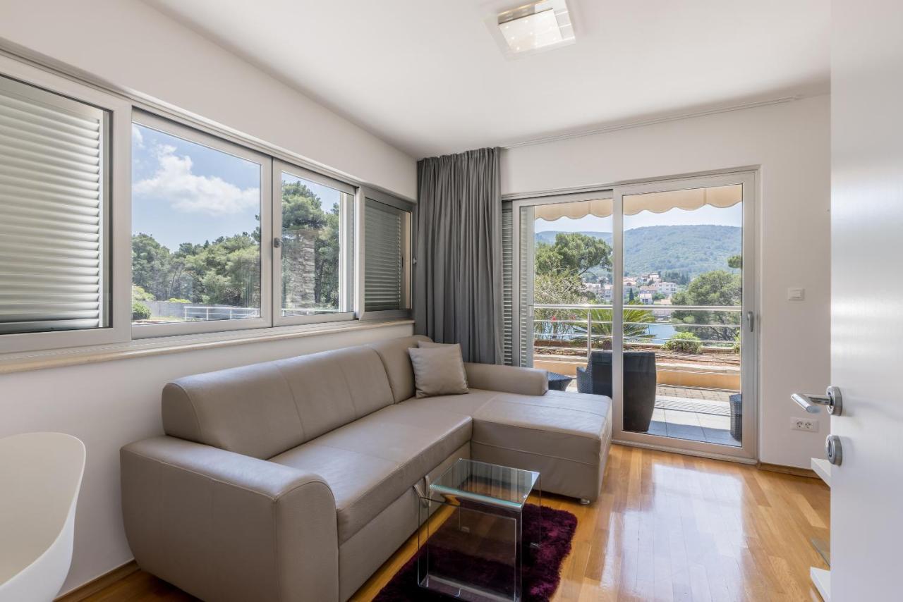 Madrugada Apartments Stari Grad  Zewnętrze zdjęcie