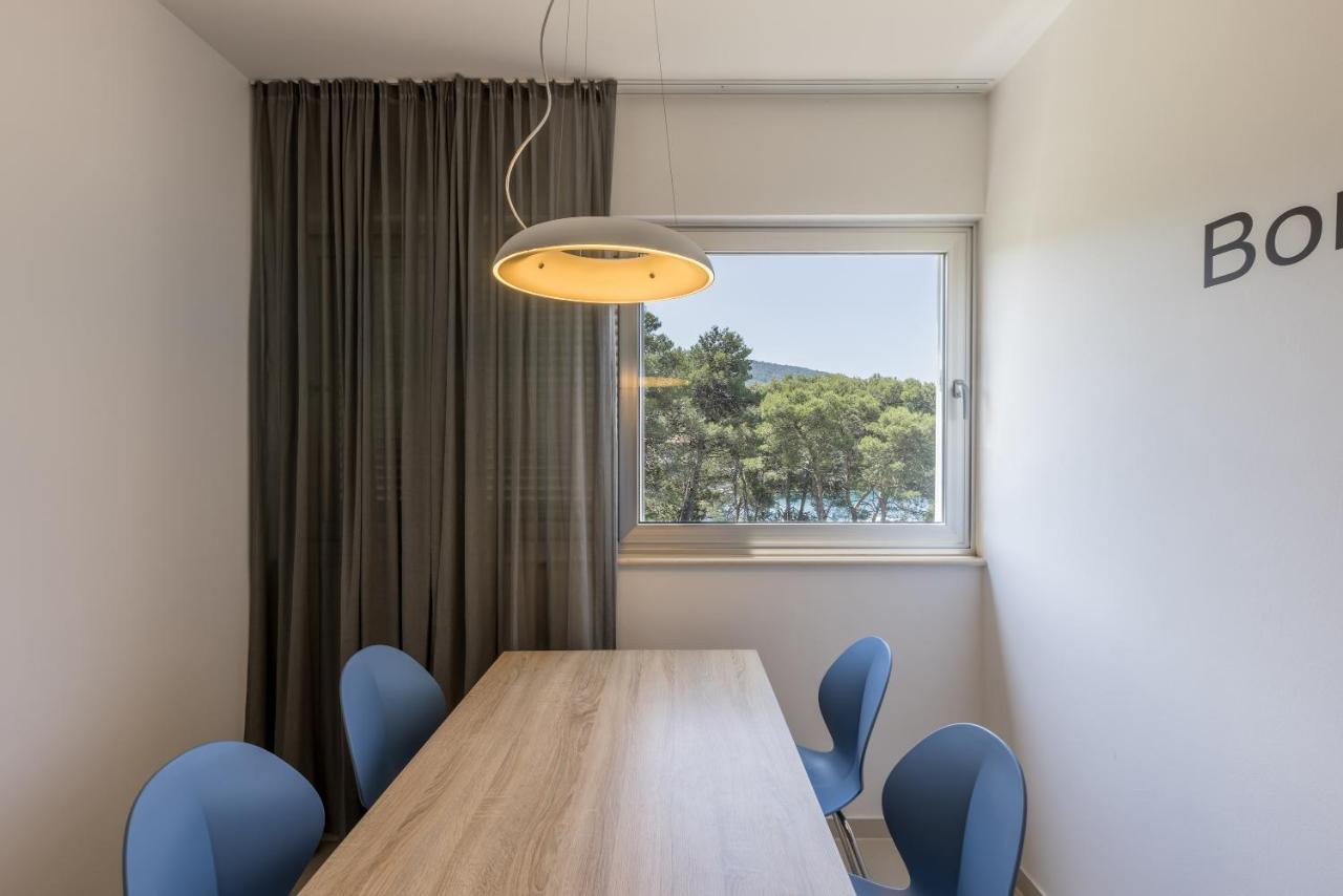 Madrugada Apartments Stari Grad  Zewnętrze zdjęcie