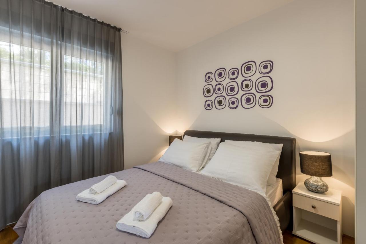 Madrugada Apartments Stari Grad  Zewnętrze zdjęcie